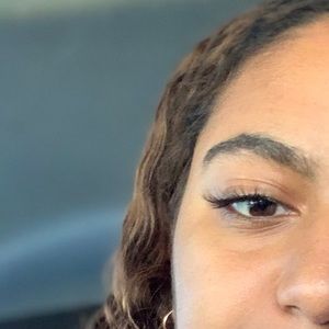 Meet your Posher, Eboni